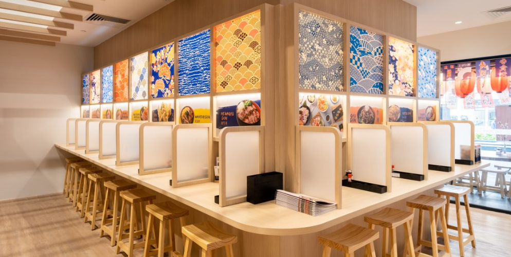 solo dining restaurant